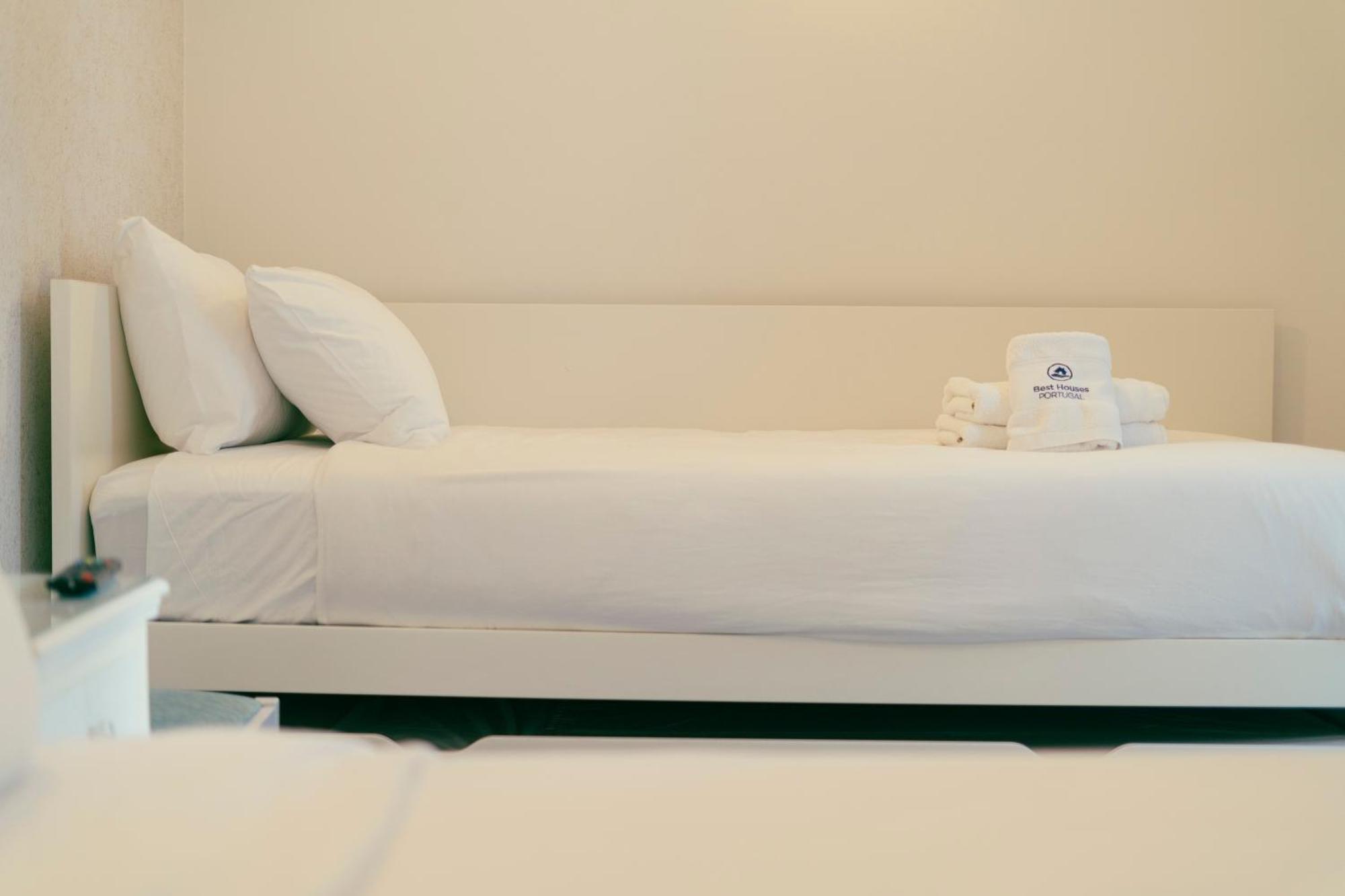 Residencia Maciel Peniche Εξωτερικό φωτογραφία