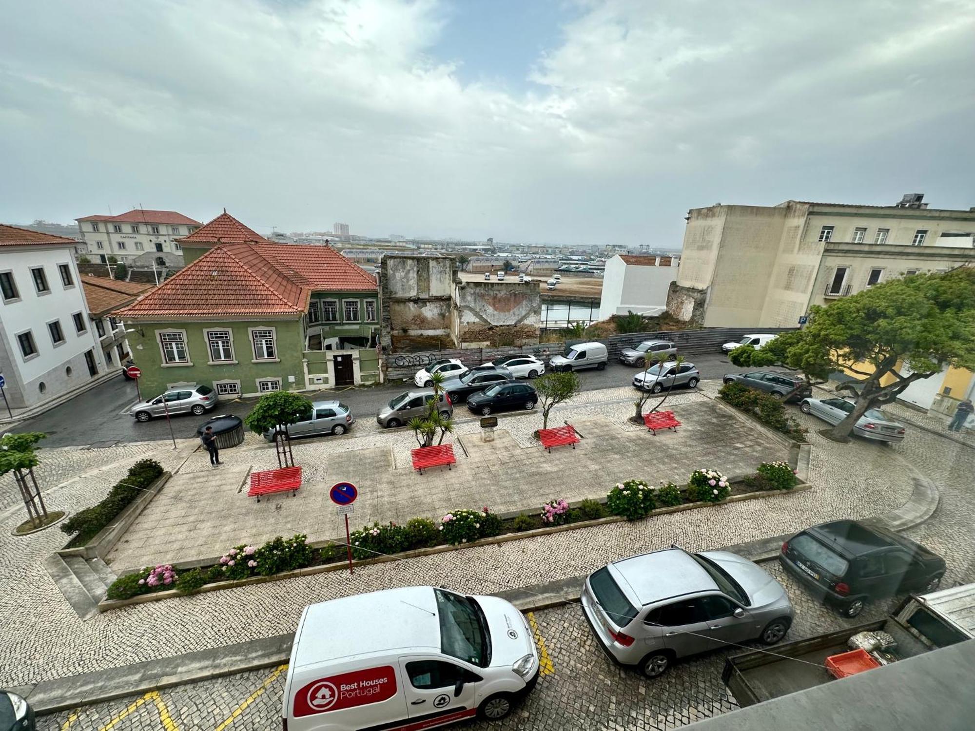 Residencia Maciel Peniche Εξωτερικό φωτογραφία
